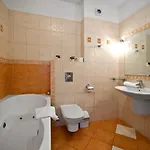Appartamento 3 Bedrooms Zoliborz Gwiazdzista Varsavia