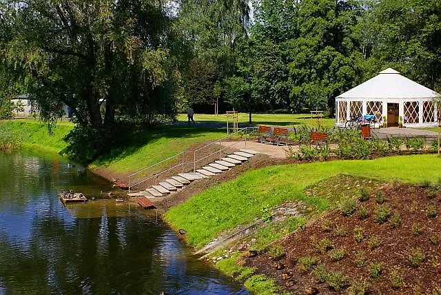 3 Bedrooms Zoliborz Gwiazdzista *