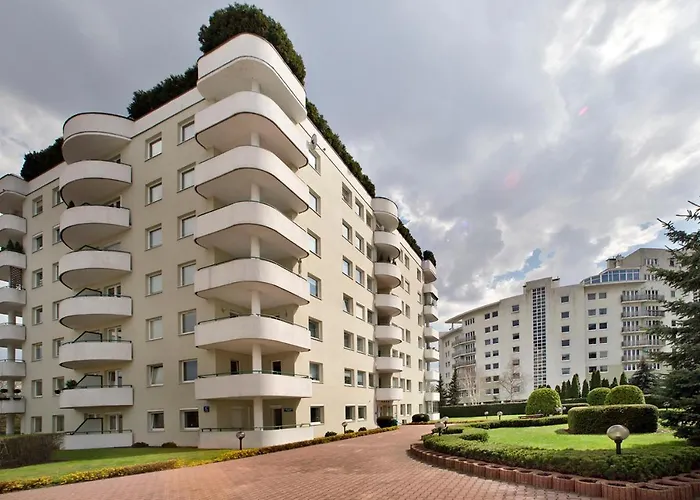 3 Bedrooms Zoliborz Gwiazdzista *