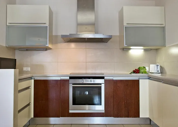 3 Bedrooms Zoliborz Gwiazdzista Apartament Warszawa