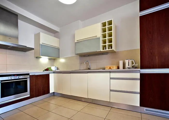 3 Bedrooms Zoliborz Gwiazdzista * Warsaw