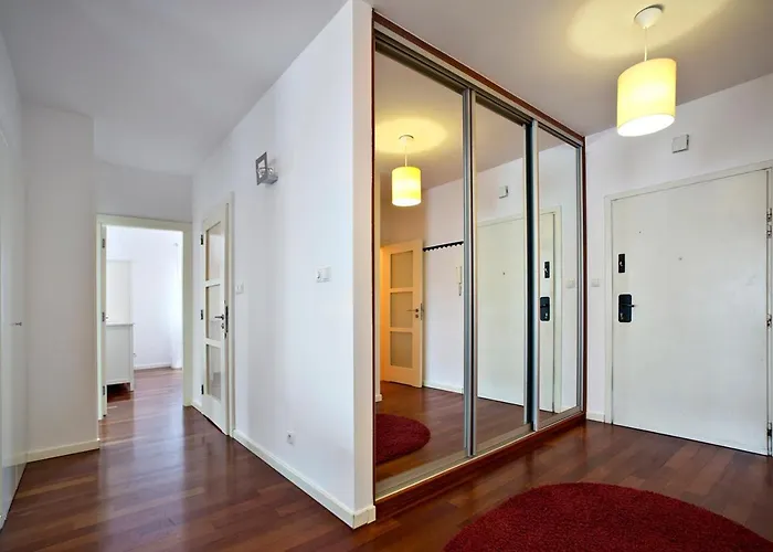 Διαμέρισμα 3 Bedrooms Zoliborz Gwiazdzista *