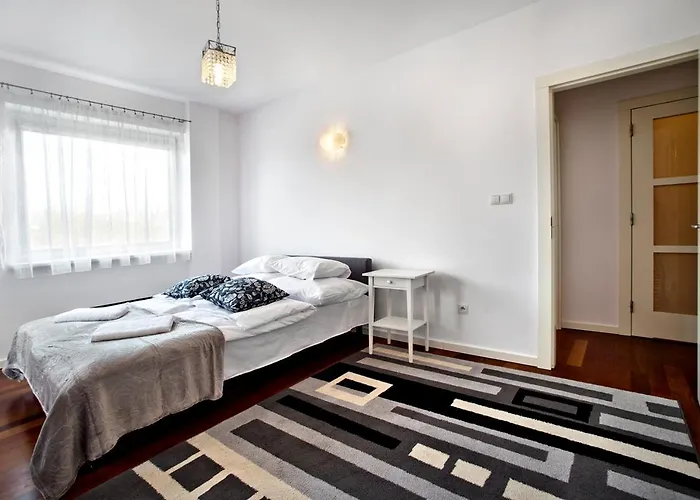 3 Bedrooms Zoliborz Gwiazdzista Warsaw